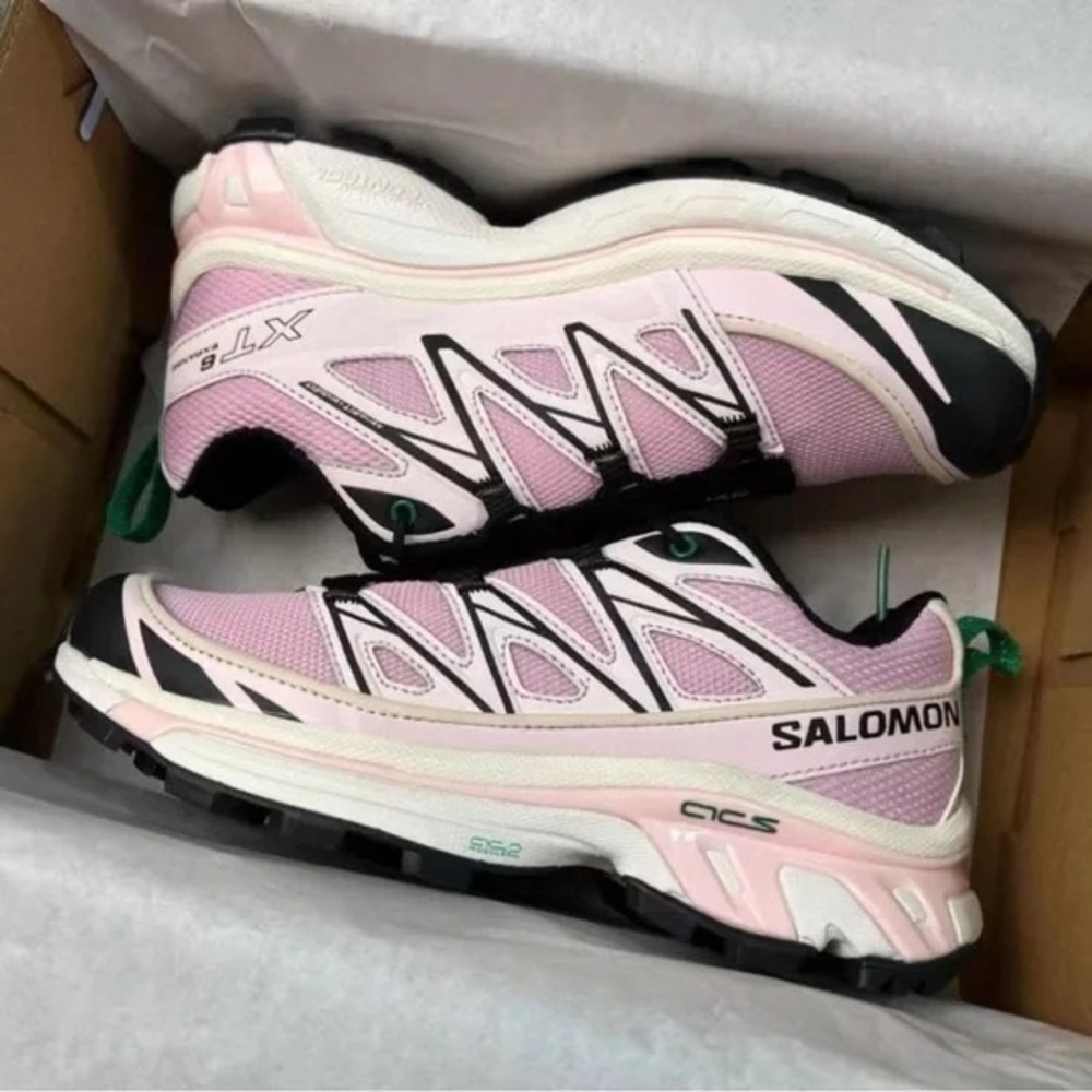 Salomon Women's Light Pink and Black Athletic Shoes